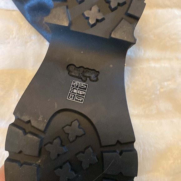 Lug over the knee boots from Coach - Picture 3 of 4